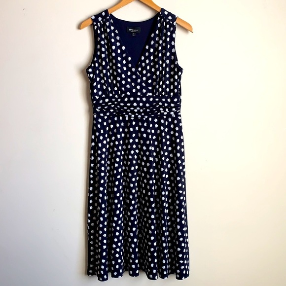 Ronni Nicole Dresses & Skirts - Polka Dot Dress Navy Blue Sleeveless Ronnie Nicole Womens Size 8